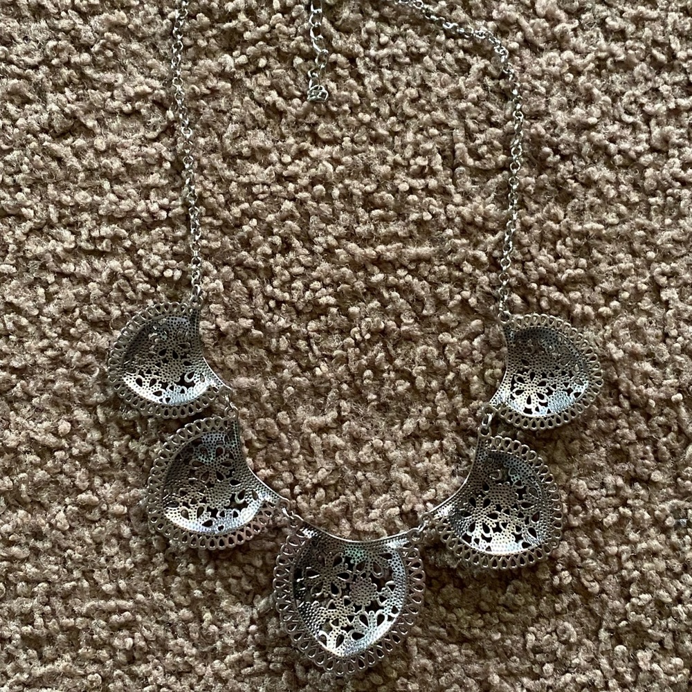 Silver Statement Necklace - Picture 4 of 4